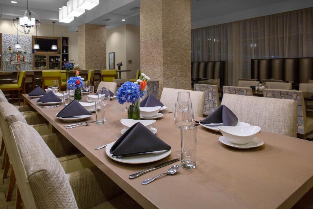 DoubleTree by Hilton Biloxi image 12