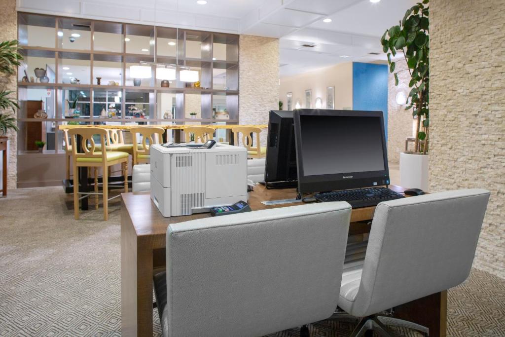 DoubleTree by Hilton Biloxi image 15